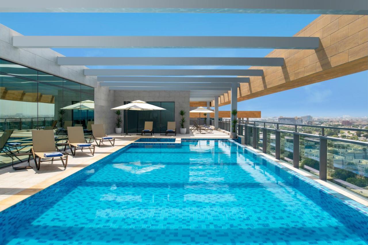 Swissotel Living Джеда Екстериор снимка Rooftop pool